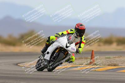 media/Jan-15-2023-SoCal Trackdays (Sun) [[c1237a034a]]/Turn 15 (1pm)/